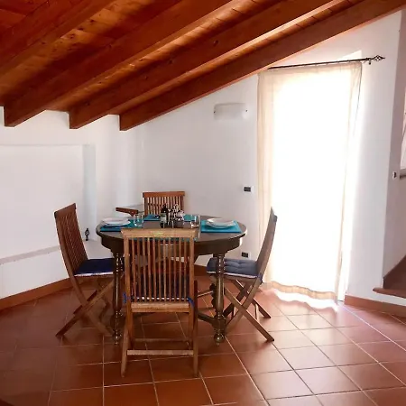 La Gora, Tra Mare E Sentieri Apartment