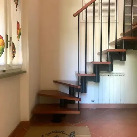 Apartment La Gora, Tra Mare E Sentieri Lerici