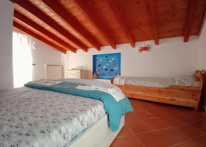 La Gora, Tra Mare E Sentieri Lerici