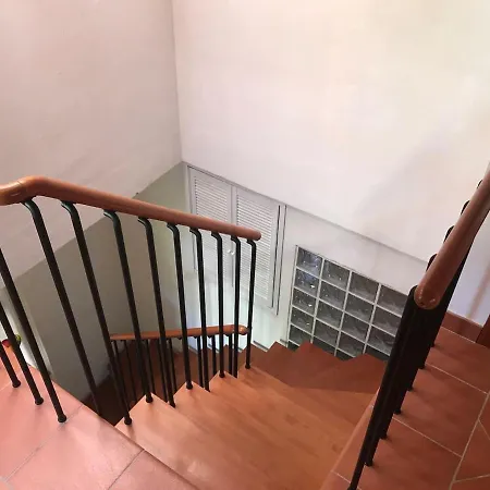 La Gora, Tra Mare E Sentieri דירה לריצ'י